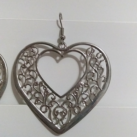 Plastic Heart Earrings - Picture 5 of 9